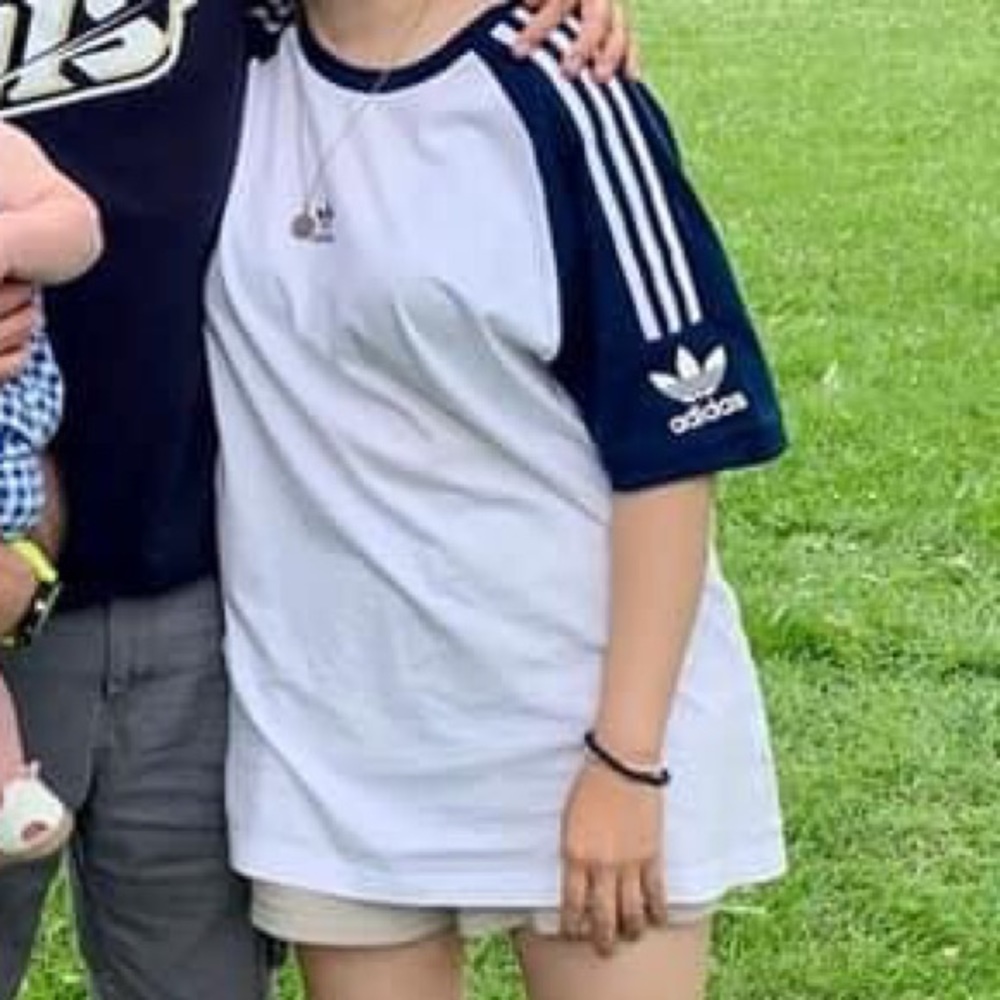 Adidas t-shirt